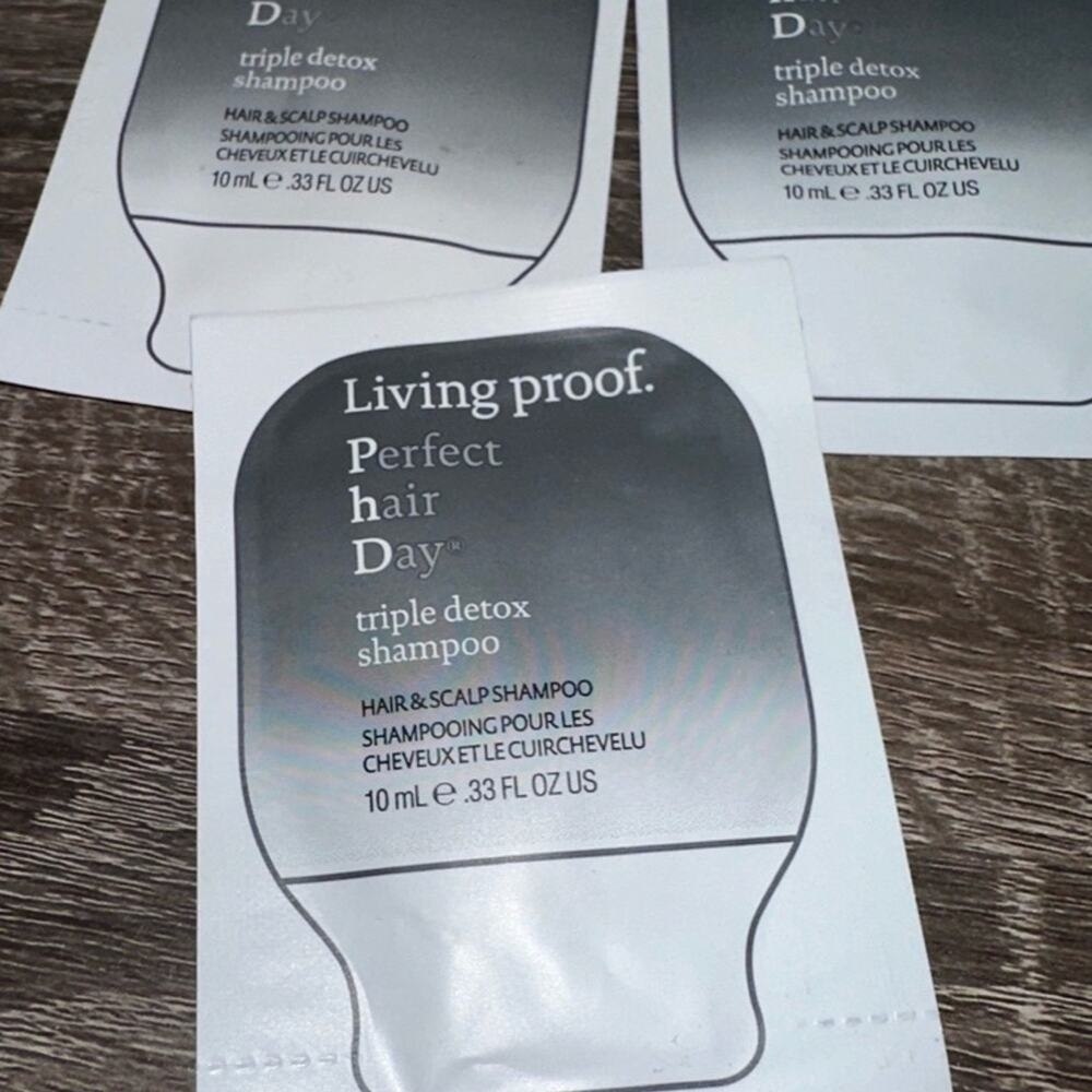 living proof triple detox shampoo
Hair care travel packs